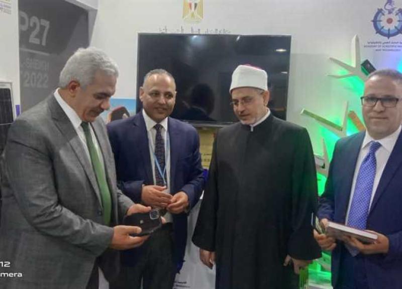 جانب من الجولة التفقدية في مؤتمر المناخ