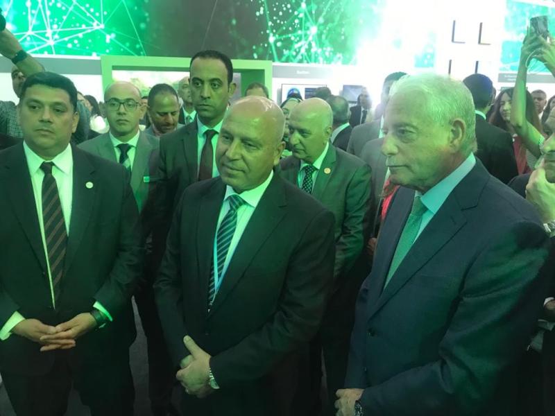  كامل الوزير  - وزير النقل 