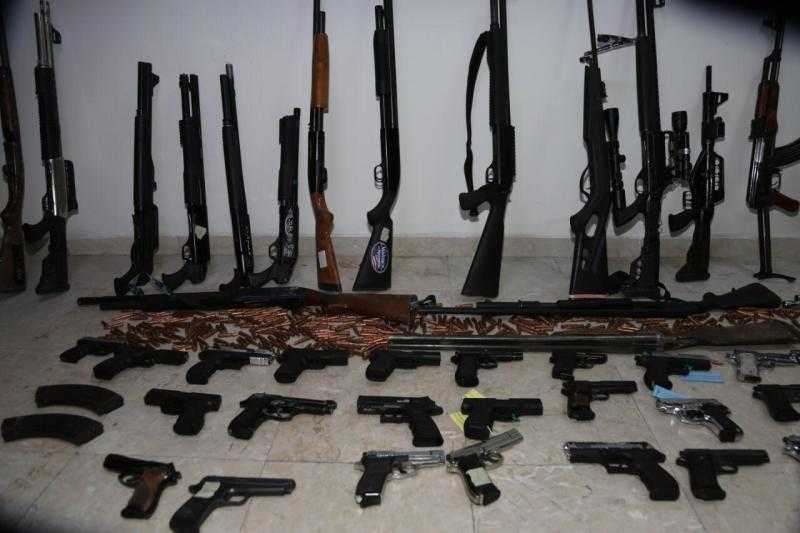 ضبط 4723 قطعة سلاح ناري بحوزة 4020 متهمًا خلال شهر