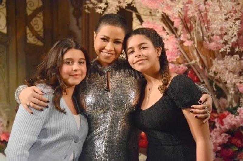 هل تنطبق شروط إسقاط الحضانة على شيرين عبد الوهاب؟.. قانوني يفجر مفاجأة