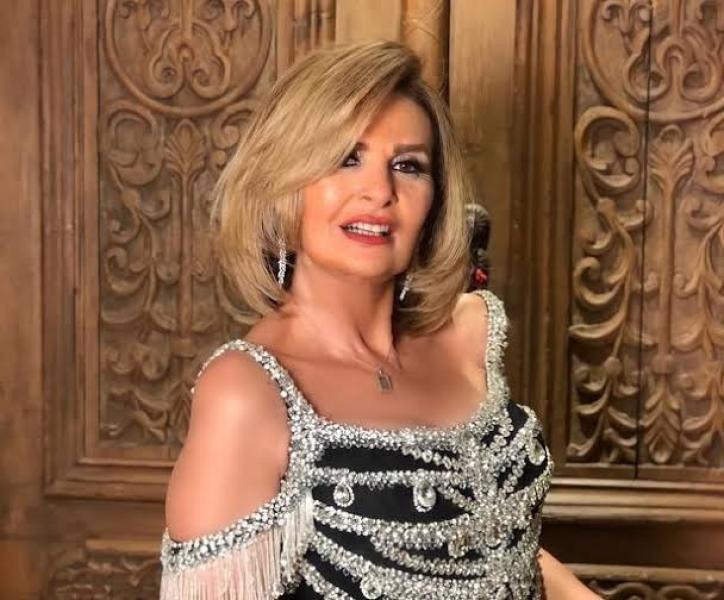 شاهد.. أحدث ظهور للفنانة يسرا من جلسة تصوير