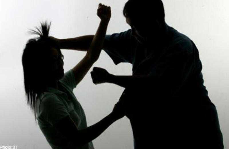 بسبب خلافات عائلية.. أب ينهي حياة ابنته بالضرب في الفيوم