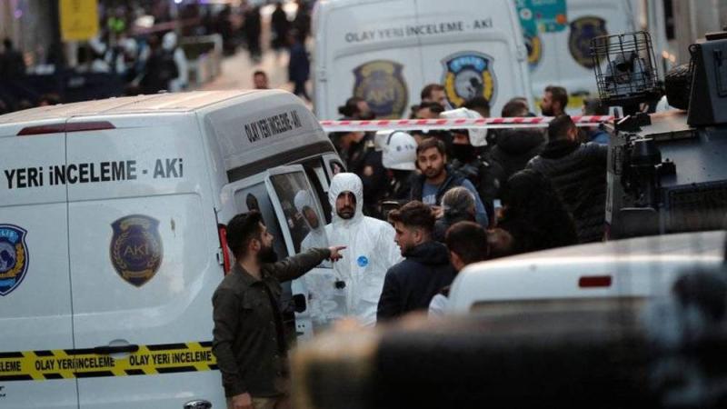 وزير الداخلية التركي: القبض على امرأة و22 شخصا مشتبه في تورطهم في انفجار إسطنبول