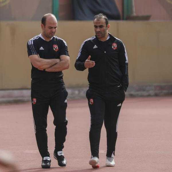سيد عبد الحفيظ يطمئن على حالة مصابين الأهلي
