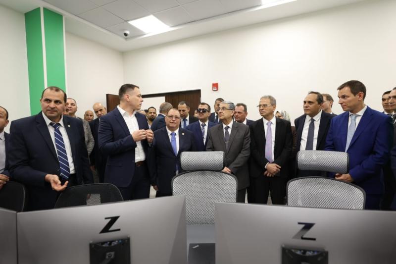 بحضور وزير الكهرباء.. بدء التشغيل التجريبي لمركز التحكم الآلي لجنوب سيناء