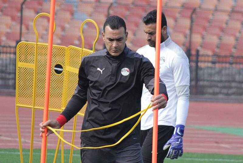 إبراهيم حسن يعلق على أزمة ميكالي مع الحضري في المنتخب الأولمبي