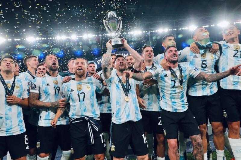 تشكيل الأرجنتين المتوقع أمام الإمارات اليوم.. موقف ميسي