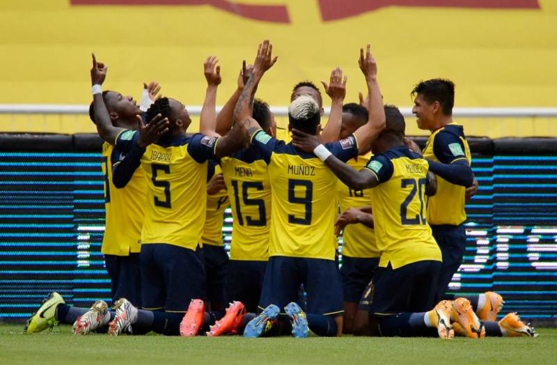 قائمة الإكوادور النهائية المشاركة في كأس العالم 2022