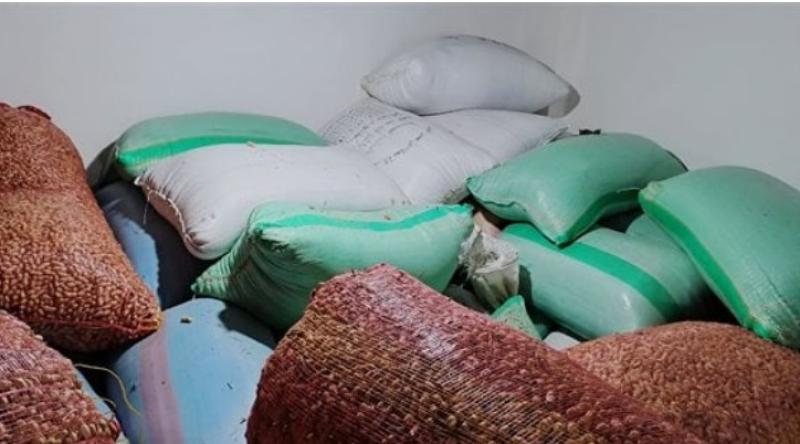 مباحث التموين تضبط 25 طن أرز شعير داخل مخزن بالبحيرة