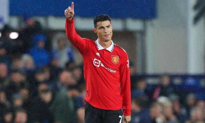 رسميًا.. مانشستر يونايتد ينهي عقد كريستيانو رونالدو بالتراضي