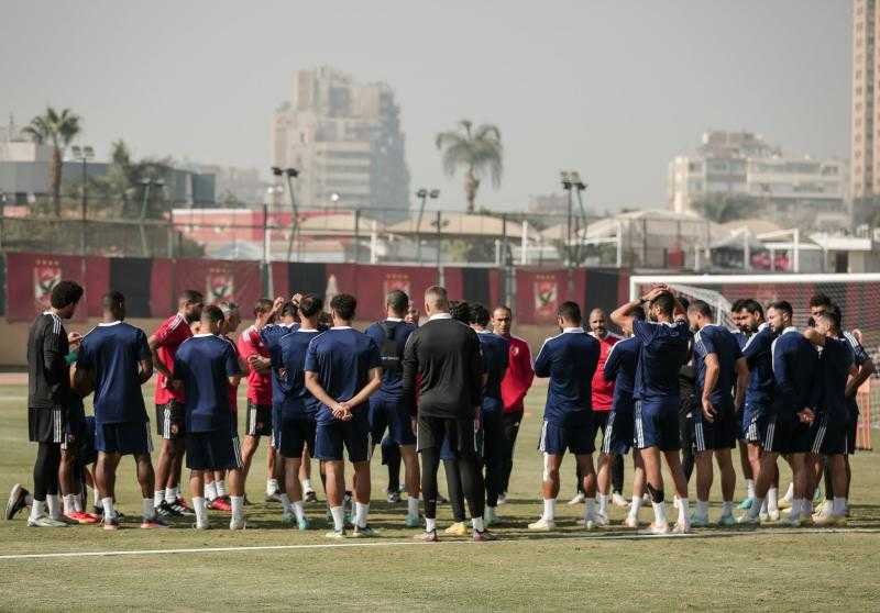 محاضرة كولر وتدريبات خططية.. تفاصيل مران الأهلي استعدادًا لمواجهة المقاولون