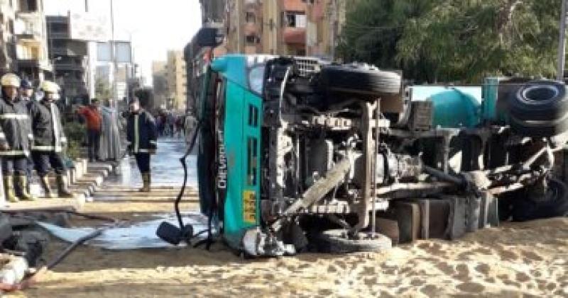  انقلاب سيارة ربع