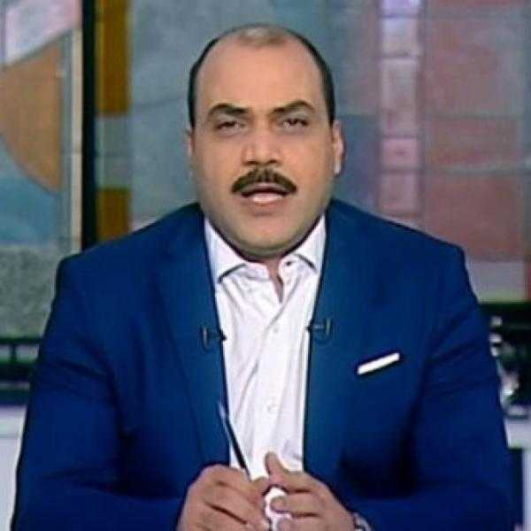 الباز يتقدم ببلاغ ضد شركات العمرة: بيرتكبوا خيانة عظمى