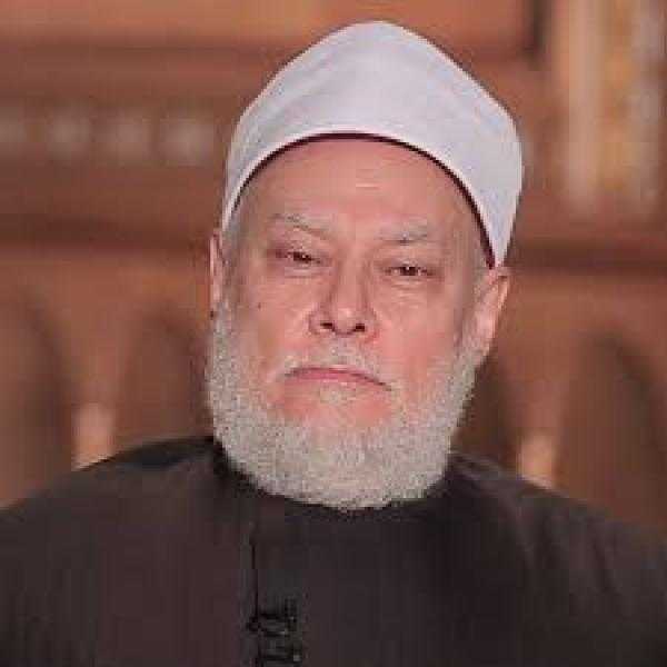 هل أجاز العلماء التسبيح بالحصى؟.. علي جمعة يوضح