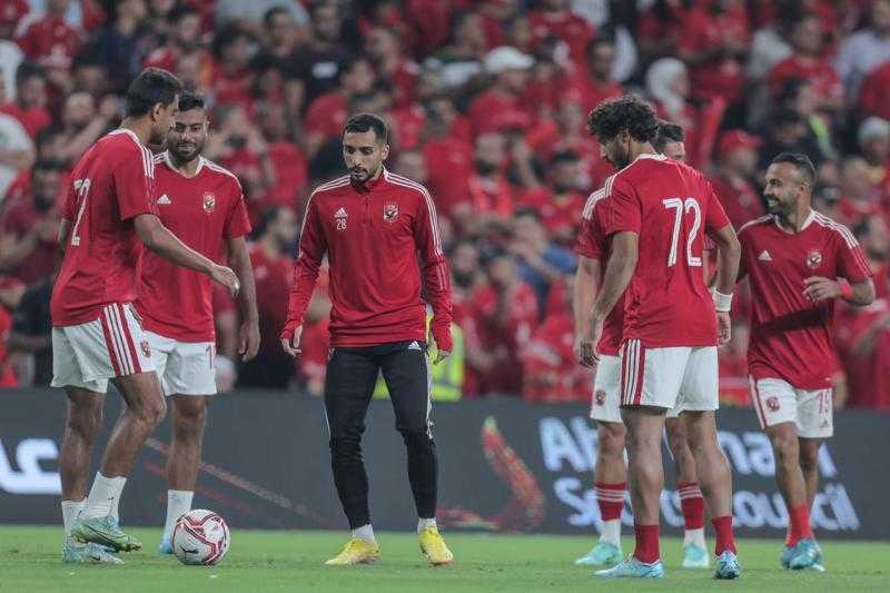 نادر شوقي يكشف مصير نجم الأهلي بعد أزمته الأخيرة مع كولر