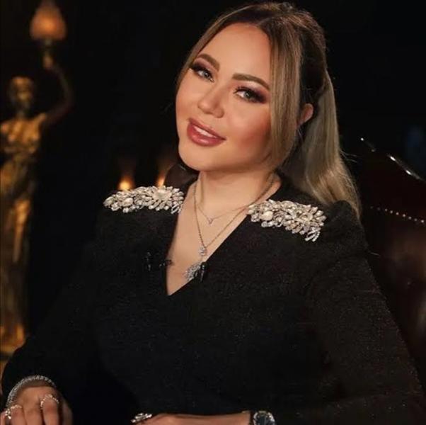 أسما إبراهيم 