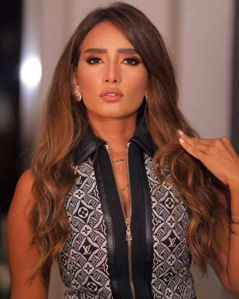زينا رضا 