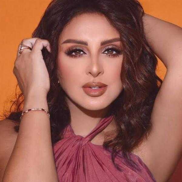 مصطفى كامل يكشف تطورات الحالة الصحية للمطربة أنغام