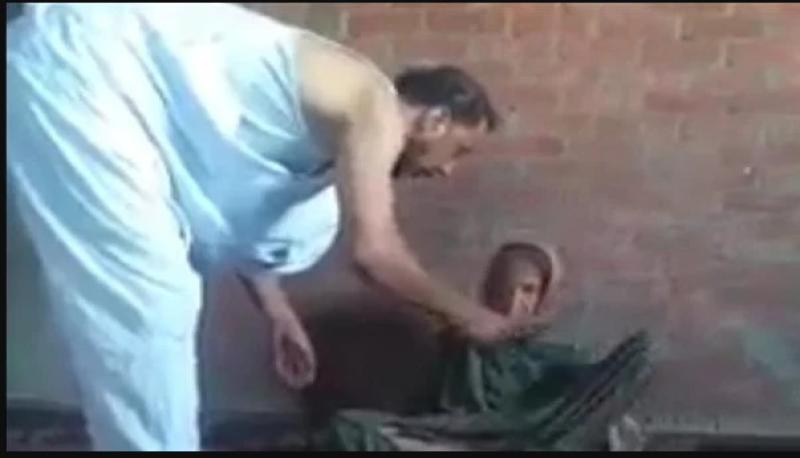 القبض على صاحب فيديو تعذيب والدته بالشرقية