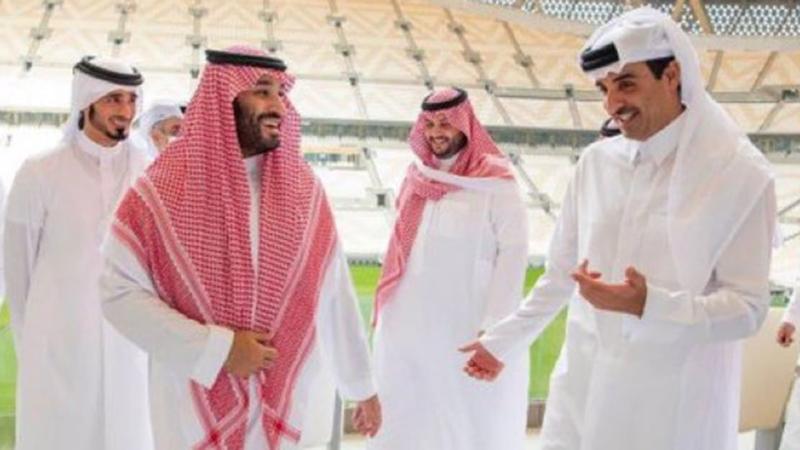 ولي العهد السعودي في استاد البيت لحضور حفل افتتاح كاس العالم