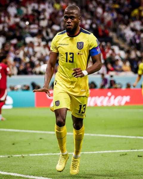 الفار واخد فلوس.. تعليق ناري من رضا عبد العال على مباراة قطر والإكوادور