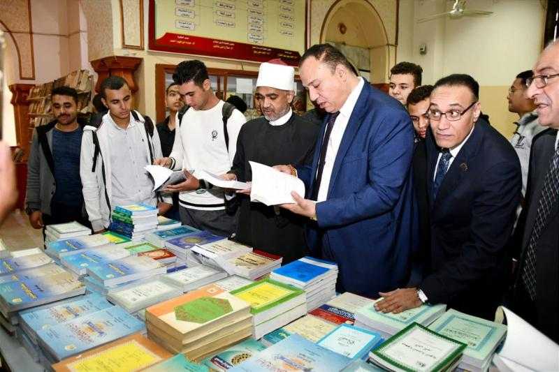افتتاح معرض الكتاب بكلية اللغة العربية بجامعة الأزهر في القاهرة