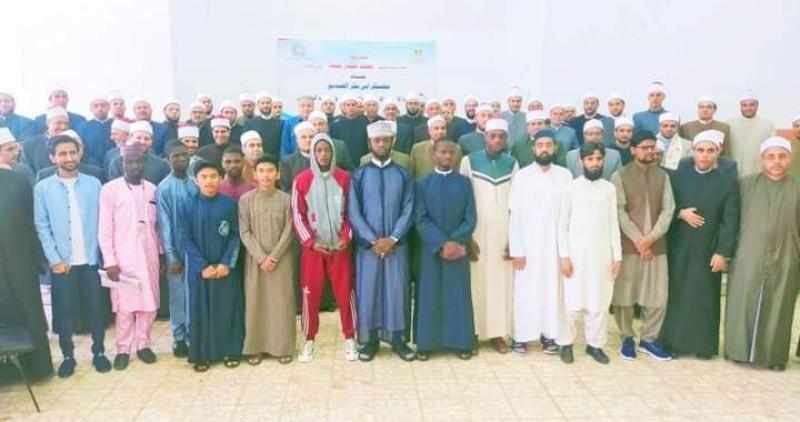 المعسكر التثقيفي 