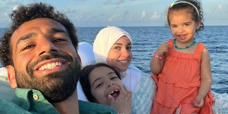 محمد صلاح وعائلته