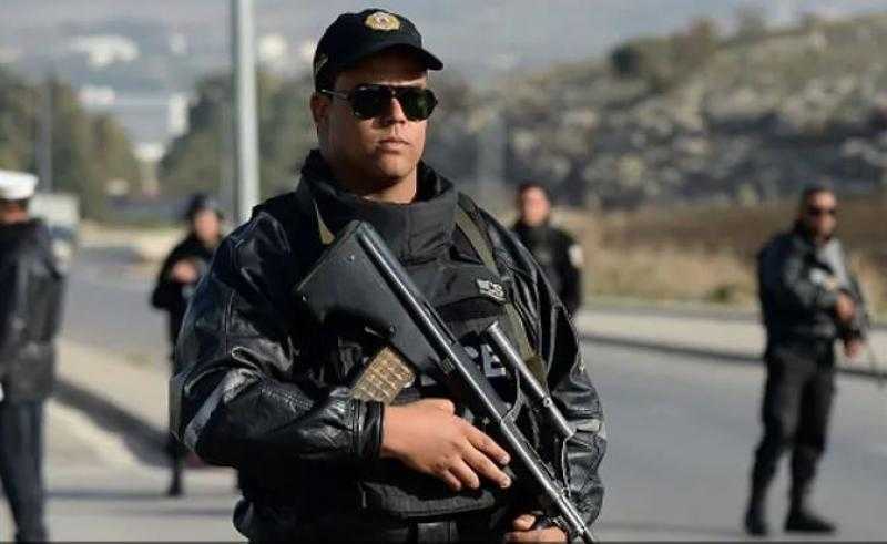 الدفاع التونسية: المؤسسة العسكرية تواصل مهامها في مكافحة الإرهاب وتأمين الحدود