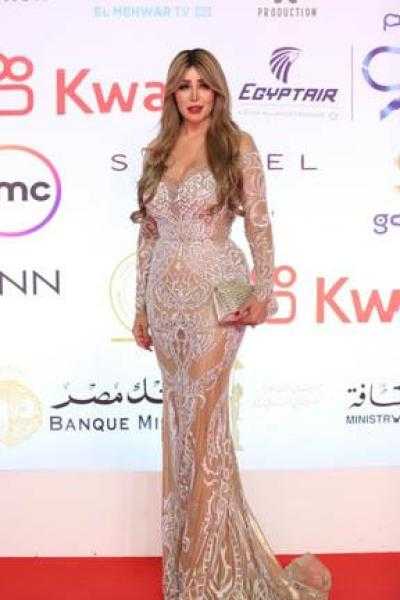 إيمان أبوطالب تخطف الأنظار في مهرجان القاهرة السينمائي بدورته 44