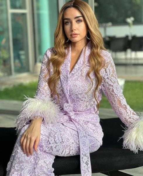 هنا الزاهد تتألق في أحدث ظهور لها على السوشيال ميديا