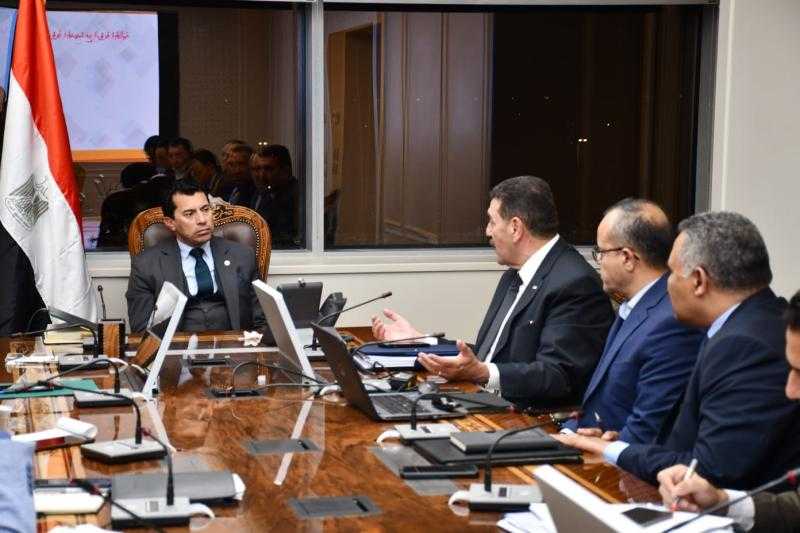 «أشرف صبحي» يناقش زيادة الموارد ودعم المواهب مع صندوق الرياضة المصري
