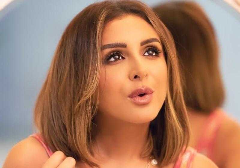 نادية مصطفى تكشف تطورات الحالة الصحية للنجمة أنغام