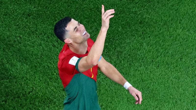 رونالدو يصبح أول لاعب في التاريخ يسجل في 5 نسخ كأس عالم
