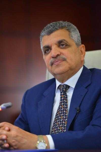 أسامة ربيع يكشف عن إيرادات قناة السويس المقرر تحقيقها هذا العام.. فيديو