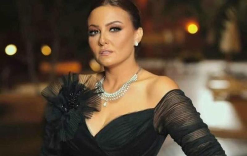 إطلالة ناعمة لـ بشرى من دبي عبر ”إنستجرام”