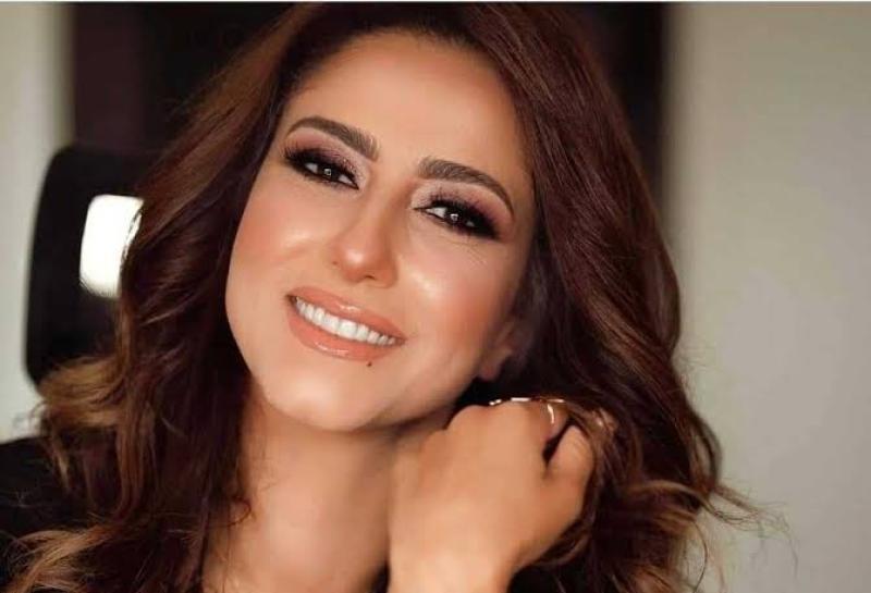 بالأزرق .. حنان مطاوع تخطف قلوب متابعيها في أحدث ظهور