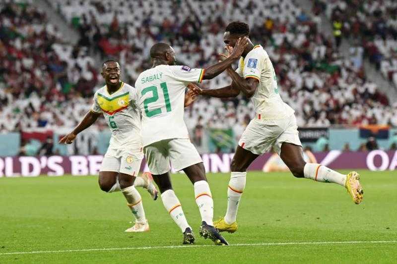 قطر تتأخر أمام السنغال في الشوط الأول وتقترب من توديع كأس العالم 2022