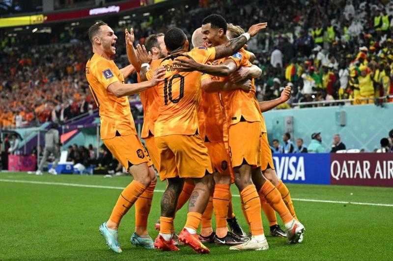 تشكيل هولندا أمام الإكوادور في كأس العالم