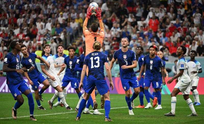 الولايات المتحدة تفرض التعادل على إنجلترا في كأس العالم