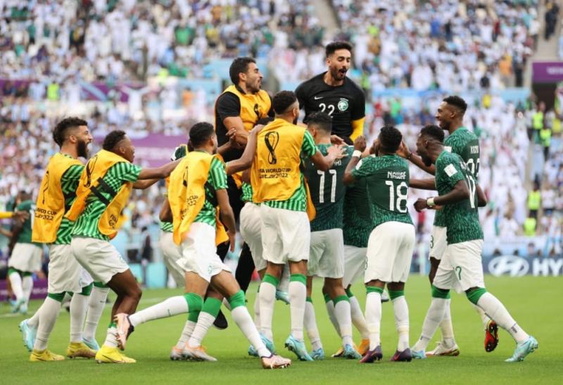 لم تنتهِ بعد.. 3 سيناريوهات تأهل السعودية لدور الـ16 بكأس العالم