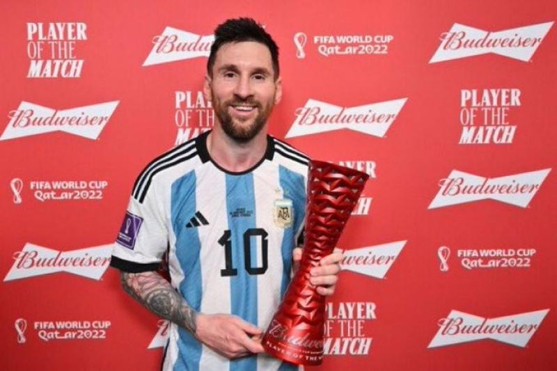 ميسي أفضل لاعب في مباراة الأرجنتين والمكسيك
