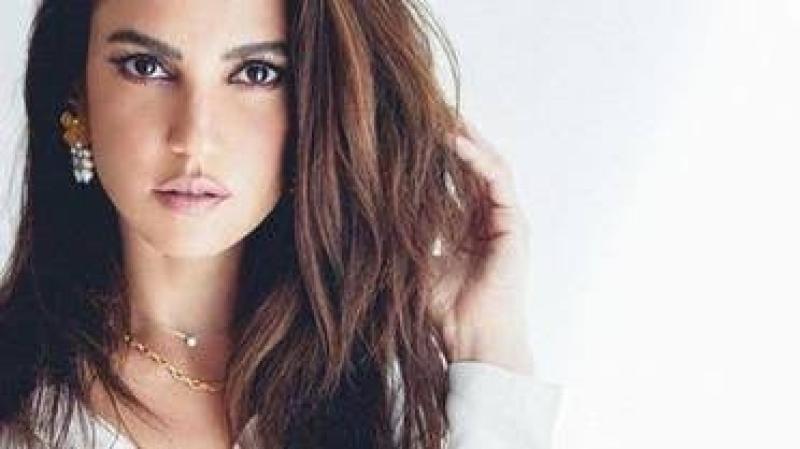 شاهد.. درة زروق بإطلالة مثيرة عبر  «إنستجرام»