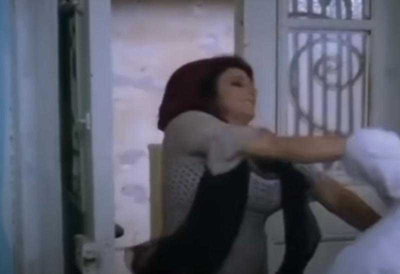 نبيلة عبيد تكشف حقيقة ضرب فؤاد خليل في «حارة برجوان»