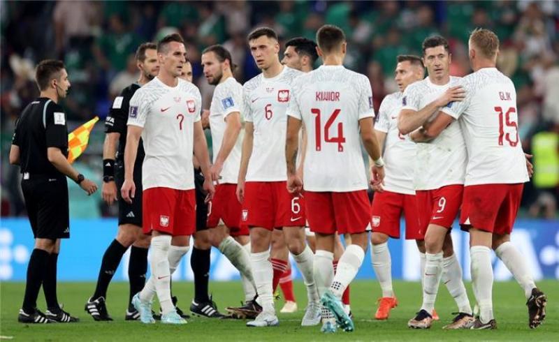 منتخب بولندا 