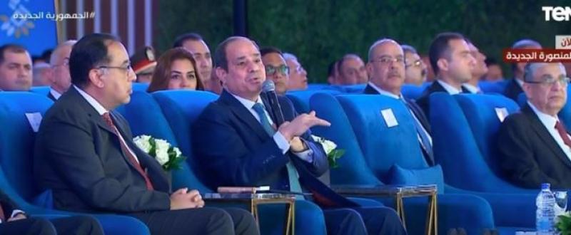 السيسي للمواطنين: «لما بنقولكم النمو السكاني هياكل البلد مش بنخوفكم».. فيديو