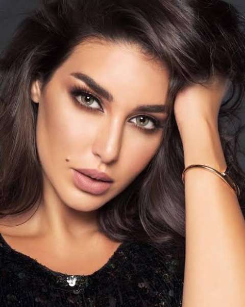 ياسمين صبري 
