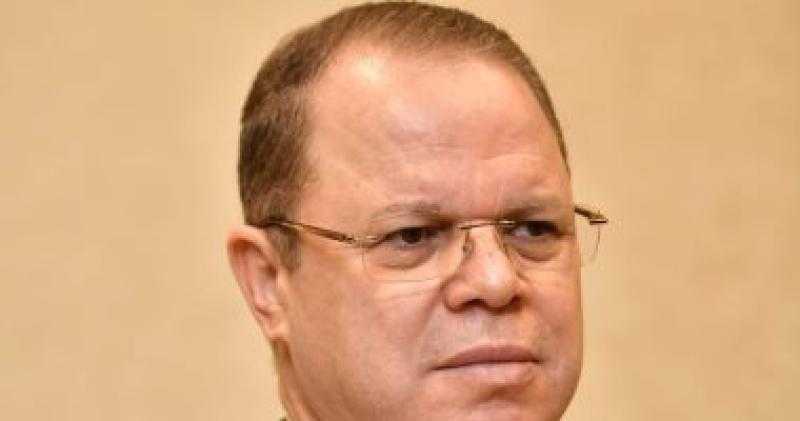 النيابة العامة تحقق في اختناق 11 عاملًا بمصنع ملابس في شبين الكوم