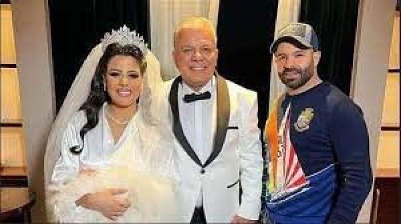 إطلالة أنيقة لـ عروس نجل الشيف حسن