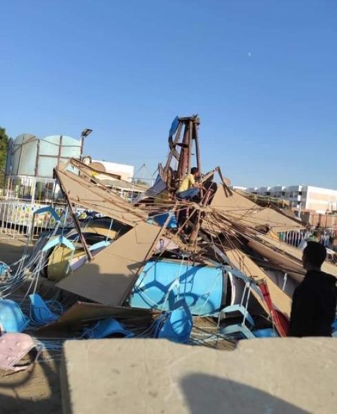 إصابة 10 أطفال إثر سقوط سلسلة ملاهي بألومنيوم نجع حمادي